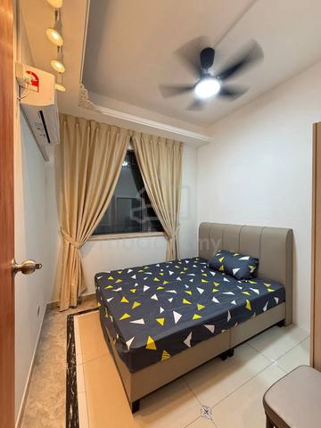 R&F Room / Female Unit / Mixed / Include Aircond / Walk To Ciq / JB To 1