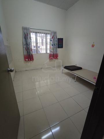 Not Furnished Selangor Port Klang Room For Rent 1