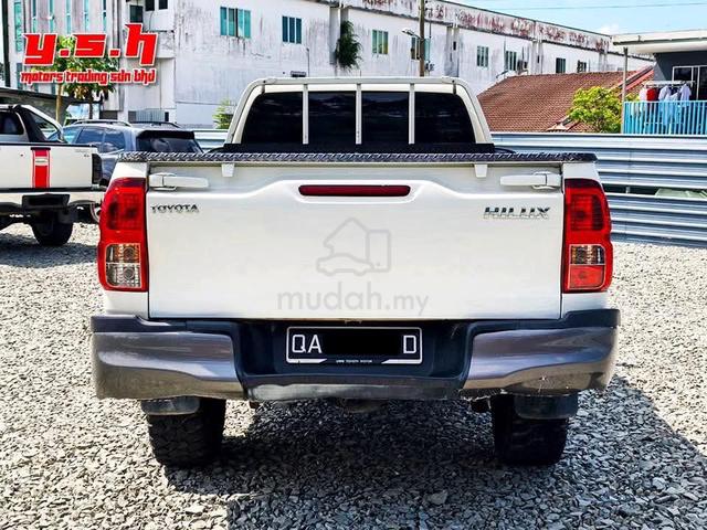2021 Toyota HILUX 2.4 MT (M) - 4