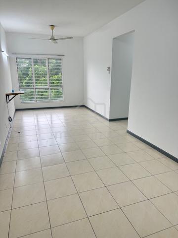 Baiduri Courts (Bukit Puchong) 1