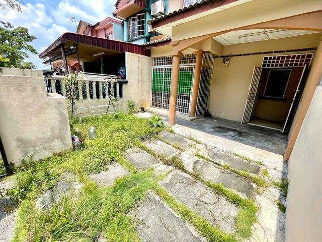 [FACING OPEN|BELOW MARKET] Double Storey Seksyen 8 Bandar Baru Bangi 1