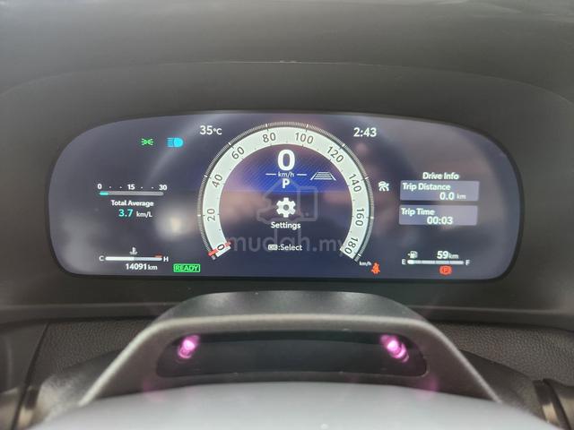 2024 Toyota Crown Sport Z 2.5 Red Black Interior - 3