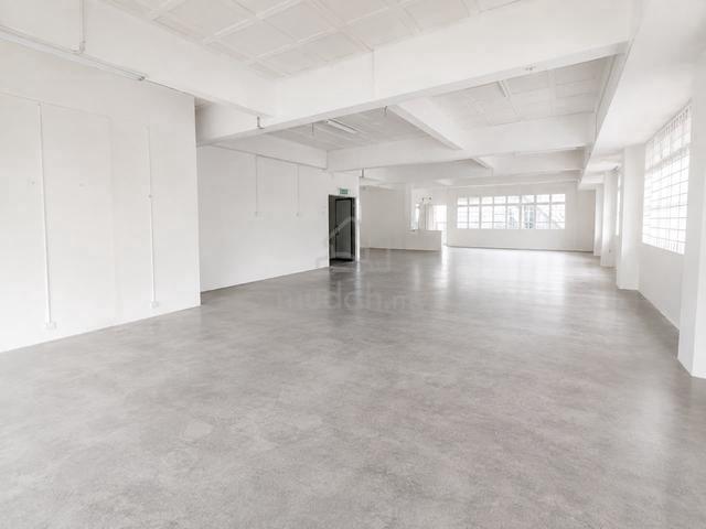 3-Storey End Lot Shop|USJ 9, Subang Jaya| WHOLE BLOCK 1