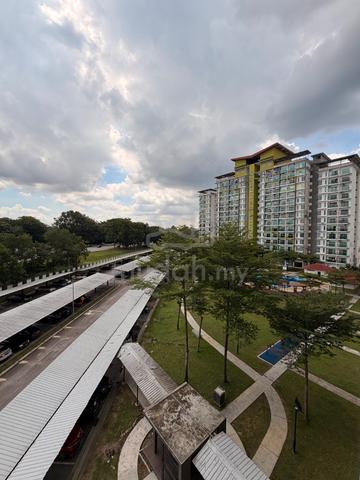 The Twin Residences @ Tampoi 1