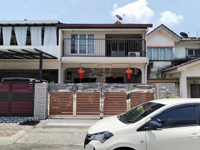 [Renovated] 2 Storey House, Desa 13, Bandar Country Homes, Rawang 1
