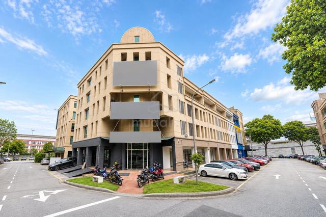 4.5 Storey Corner Shop Lot With Lift Access PJU 5 Kota Damansara 1