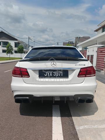 2013 Mercedes Benz E250 AVANTGARDE (CKD) 2.0 - 4