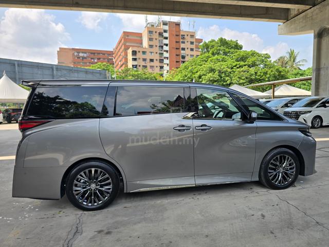 2025 Toyota VELLFIRE 2.4 Z Premier Turbo 5A/15k km - 2