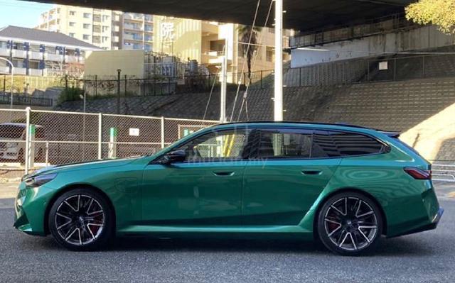 New 2025 Bmw M5 Touring 4.4 Competition Xdrive G99 - 4