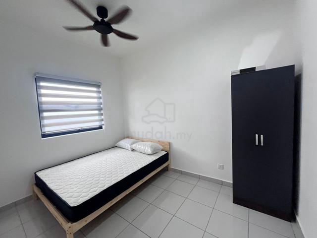 Residensi Emas Fully Furnished Medium Room Available for Rent 1