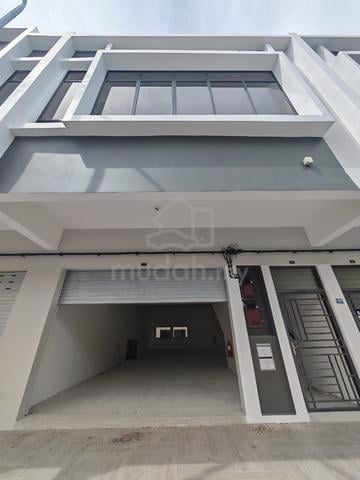 Bandar Premium 1