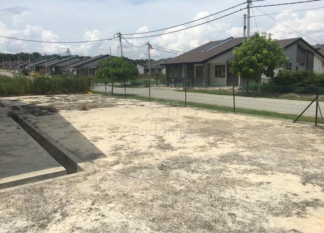 Gambang Jaya Semi D 1 Story House 2