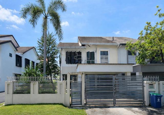 2 Storey Terrace End Lot Facing Open Seksyen 9 Putra Heights 1