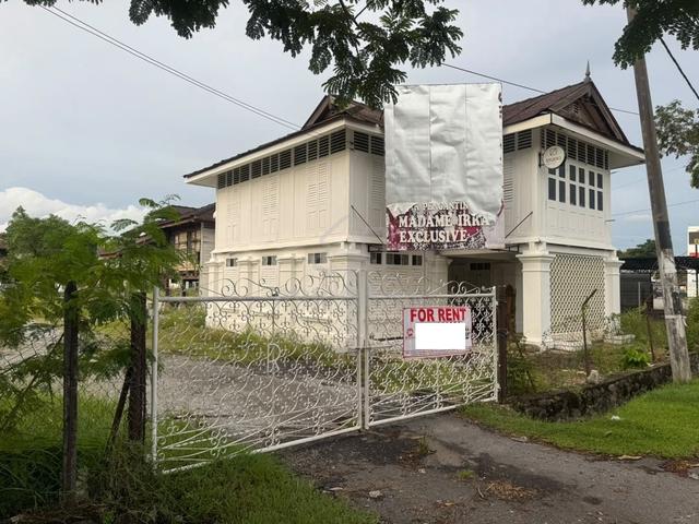 Tapak Tanah beserta Rumah untuk disewa di Jalan Langgar, Alor Setar 1