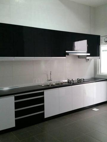Double Storey Semi-D in Canary Garden, KSL. 1