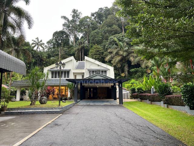 Double Storey Bungalow House Taman Tar Ampang 1