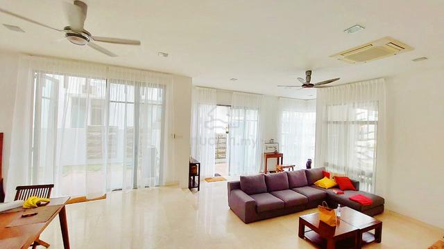 Ampang 3sty Bungalow The Valley TTDI (Good Condition) taman tar hilir 1