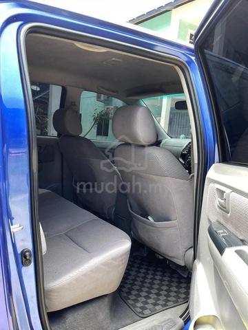 2009 Toyota HILUX 2.5 FACELIFT (M) - 4