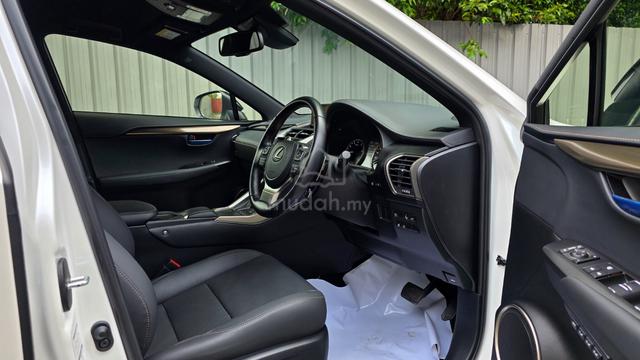 GRADE 5 2021 Lexus NX300 2.0 SPICE & CHIC 4CAM BSM - 4