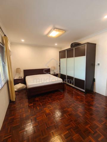 Very rare huge land size double storey semi-detached for sale💥 1