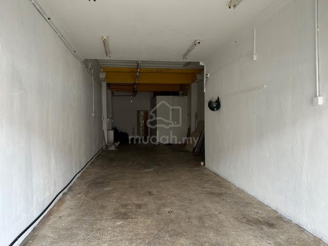 Siam road shop lot ground floor only high visibility 1