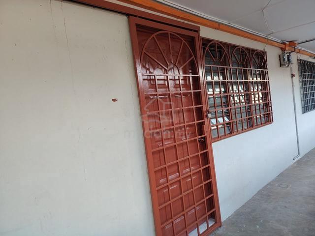 Sri Endah Apartment 1