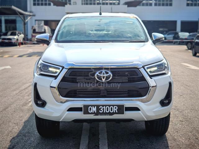 2024 Toyota HILUX 2.4 V (A) Showroom Demo Car - 3