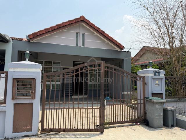 Taman Daya Jln Pinang Endlot House 1