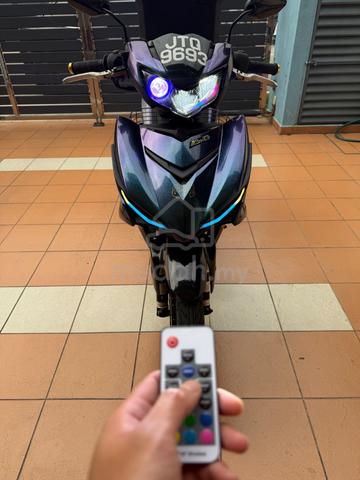 Carousel Image