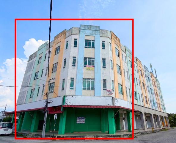 Nego till let go - 4 Storey Corner Commercial Shop lot for SALE 1
