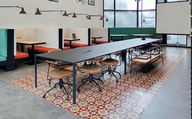 All-inclusive access to coworking space in Regus Menara Boustead 1