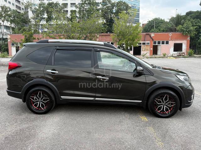 2017 Honda BR-V 1.5 V (BRV) ONE OWNER - 4