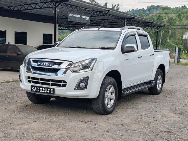 2016 Isuzu D-MAX 3.0 V-CROSS 4x4 (A) - 2