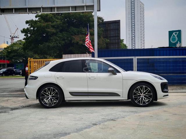 5A 2024 PORSCHE MACAN T 2.0L Radar Package - 3