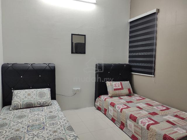 Bilik Sewa Lelaki, Bukit Puteri 1