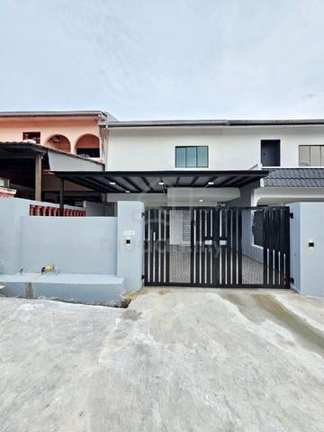 **House for Rent – Taman Gembira, Tampoi**
**Fully Furnished & Move 1