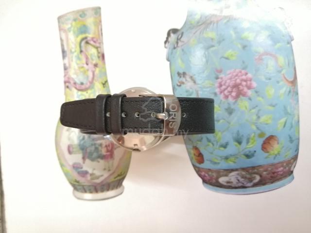 Carousel Image