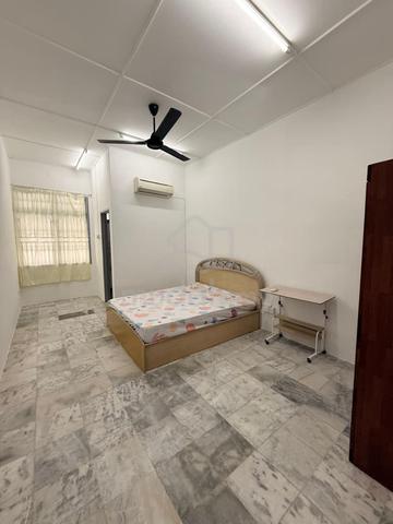 Single Storey Terrace @ Bukit Kelisa for Rent 1