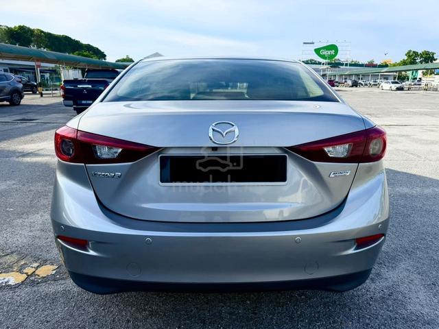 2017 Mazda 3 2.0 SEDAN HIGH SKYACTIV ONE OWNER - 5