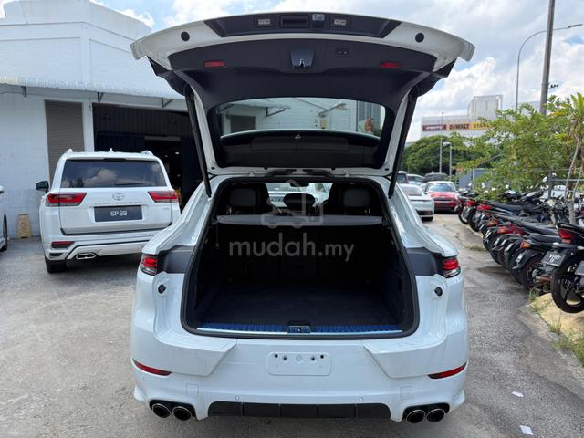 2024 Porsche Cayenne Coupe (Genuine 15k km) - 5