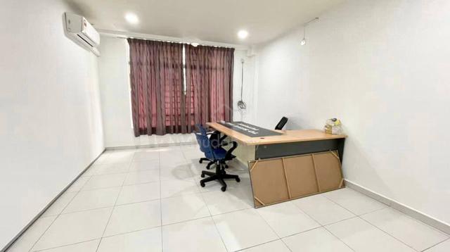 Dataran Otomobil Apartment 1