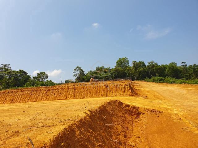 Lot Banglo Geran Individu Di Jalan Aman, Sg. Merab 1