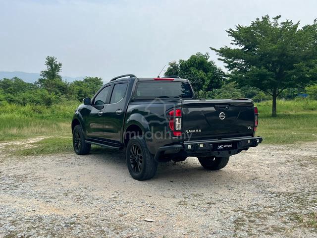 2017 Nissan NAVARA 2.5 VL 4x4 (A) Rear Bull Bar - 3
