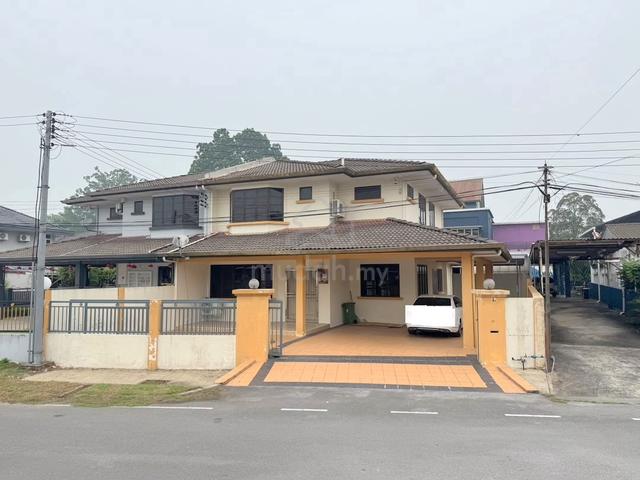 Stutong Spacious Semi Detached Home For Rent 1