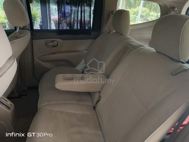 2009 Nissan GRAND LIVINA 1.6 CLASSIC/COMFORT (M) - 4