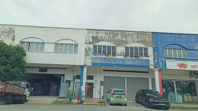 1.5sty Factory/Warehouse (2400sf) Bandar Teknologi Kajang for rent 1