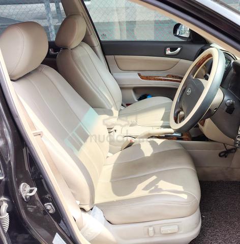 Hyundai SONATA NF 2.4 CVVT-i(A)PREMIUM LUXURY EDI - 4