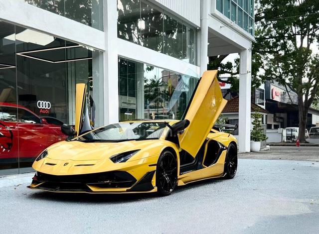 Lamborghini Aventador 6.5 V12 Upgraded SVJ LP700-4 - 1