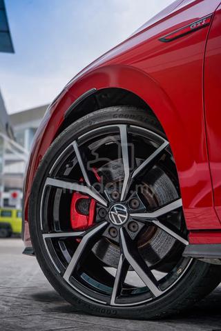 2021 Volkswagen GOLF 2.0 GTi (A) - 3
