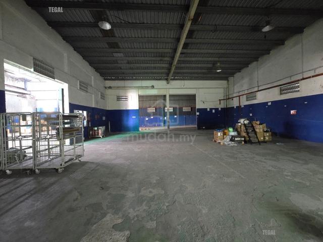 CORNER SemiD Factory Warehouse Rent‼️Puchong Utama【12,000sf /400Amp】 1